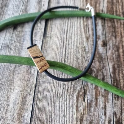 Apyrankė | medžio raižinys vyrams